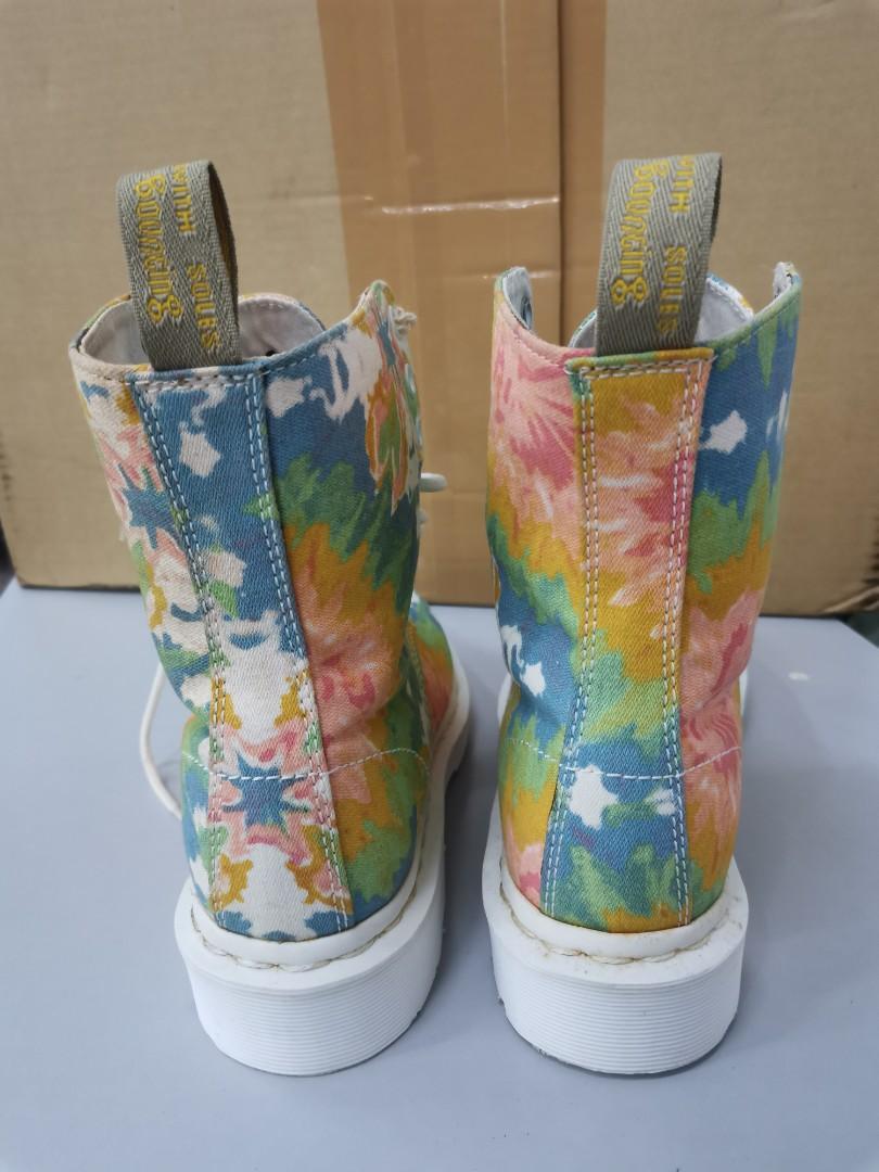 Dr. Martens AirWair GV11R Vegan Friendly 100 Women s Fashion