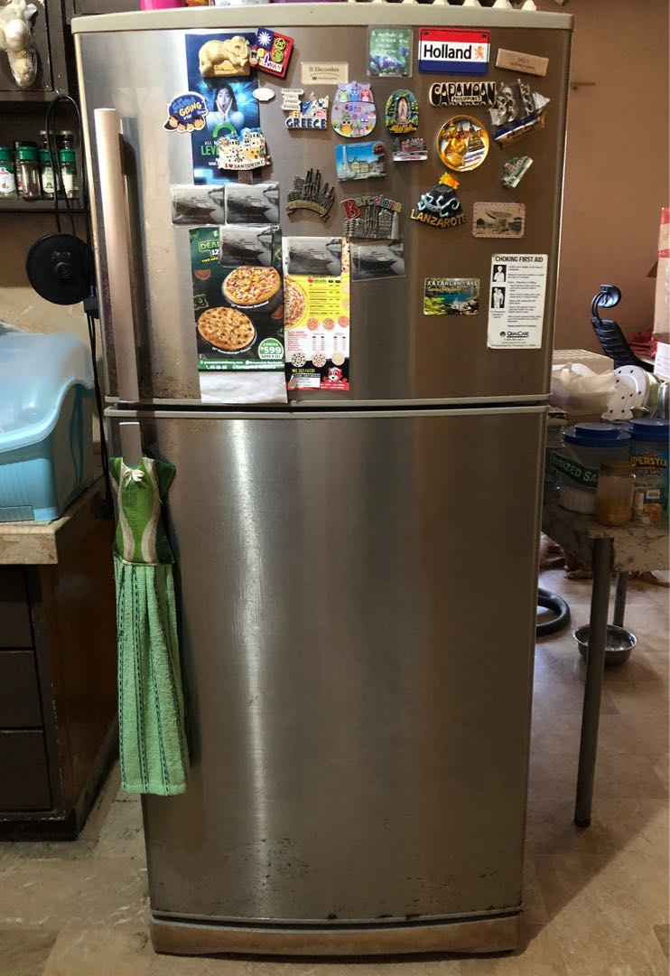 Electrolux White Westinghouse Refrigerator 18.9cu.ft, TV & Home Appliances, Kitchen Appliances