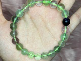 (Category: ) located in . Submitted by clearhycloset (Listing ID 1120541072, Image 1). Description: .
