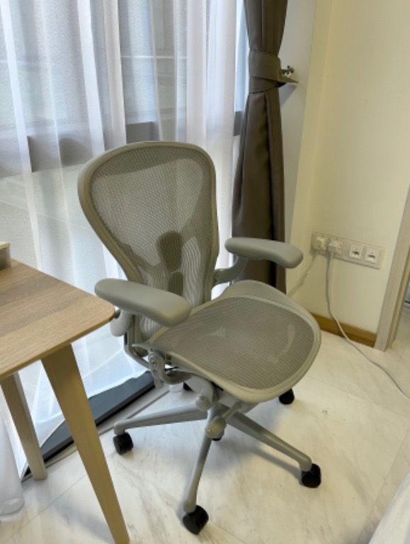 Herman Miller Aeron Ergonomic Chair Size B in Mineral color fully