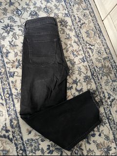(Category: ) located in . Submitted by bl00med (Listing ID 1120503745, Image 1). Description: .