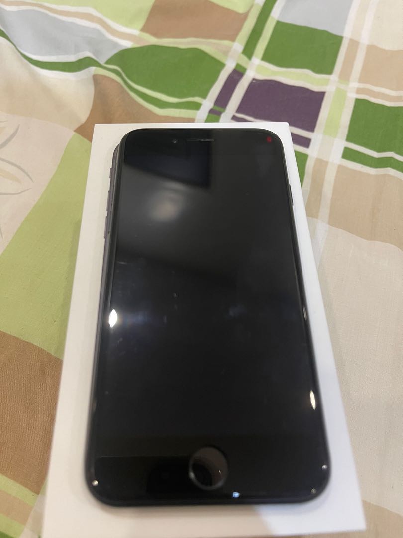 限定割引 ume様専用Apple iPhone MM3… 64GB 第3世代 SE スマートフォン本体