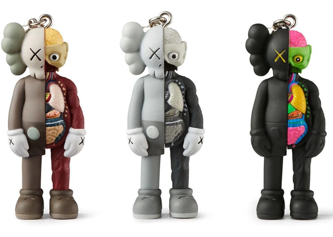 新品】♯2 KAWS FAMILY BLACK kaws tokyoカウズ - 置物