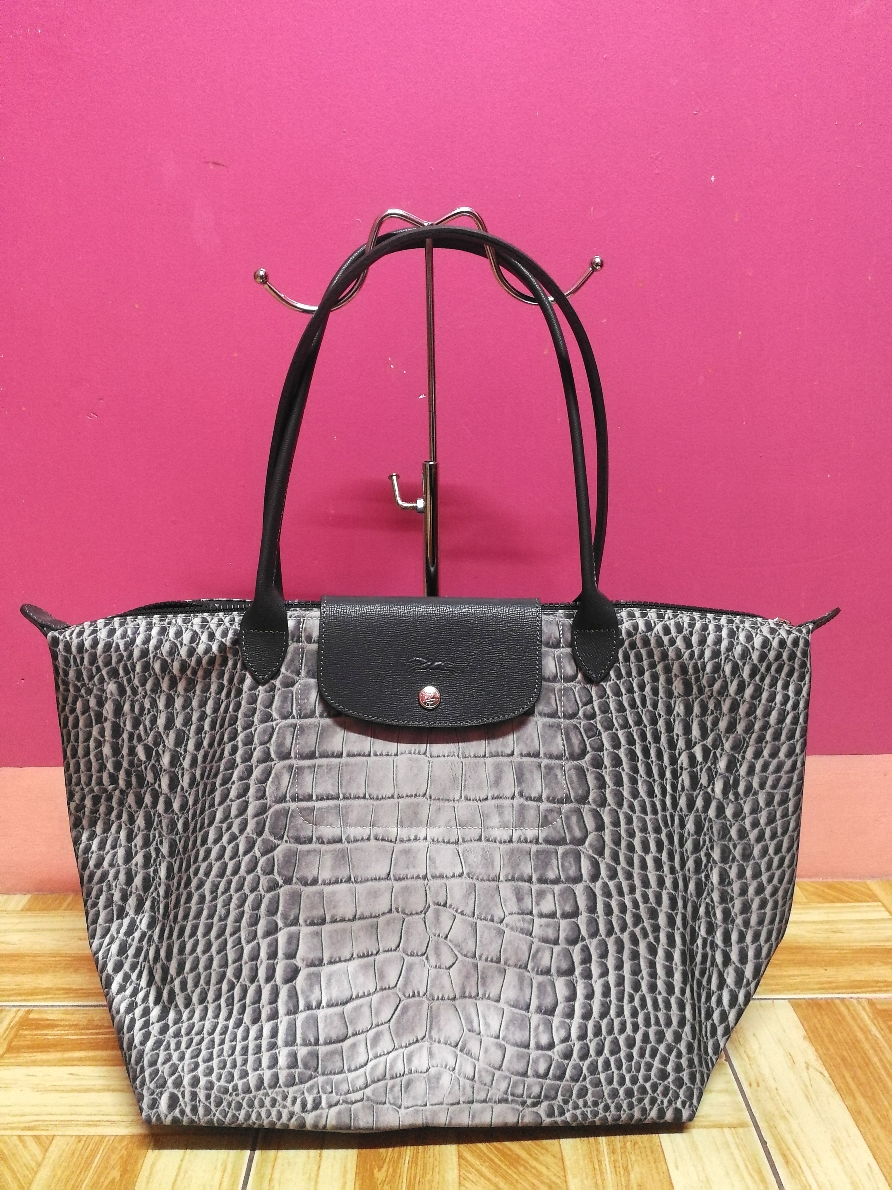 longchamp patterned tote