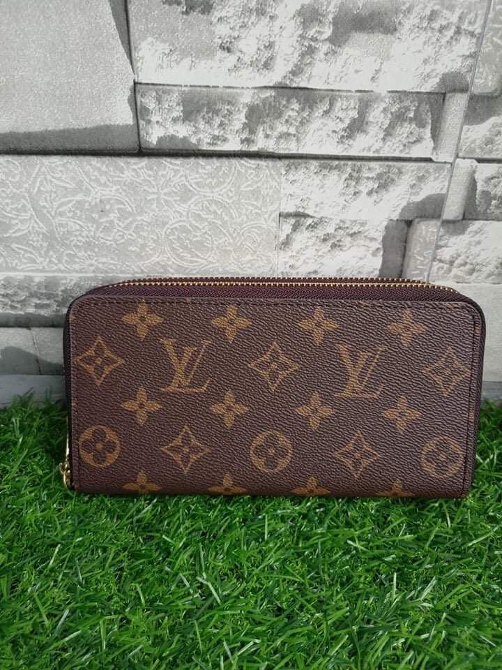 LV double zip wallet mono, Luxury, Bags & Wallets on Carousell