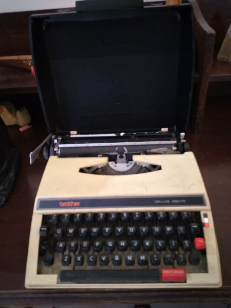 JOGJA ONLY - Mesin ketik brother