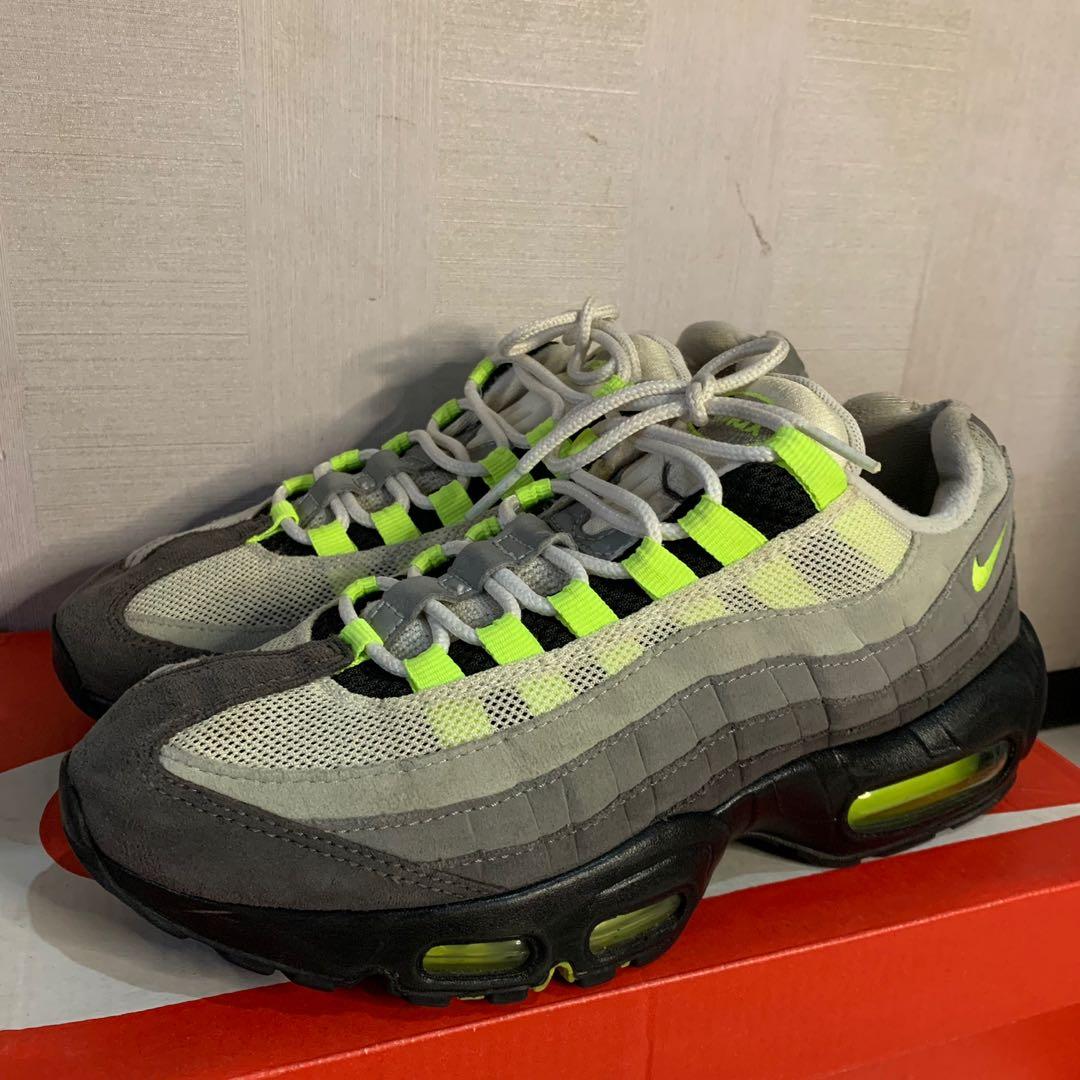 Nike airmax 95 OG neon 2015, Fesyen Pria, Sepatu , Sneakers di