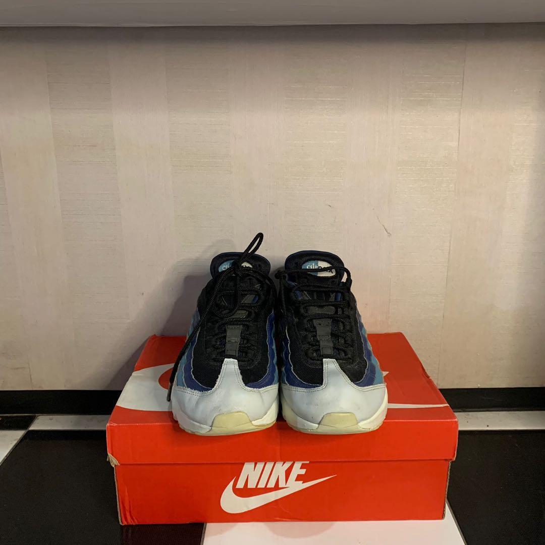 Nike airmax 95 reverse stash Fesyen Pria Sepatu Sneakers di