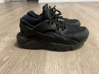 Nike huaraches
