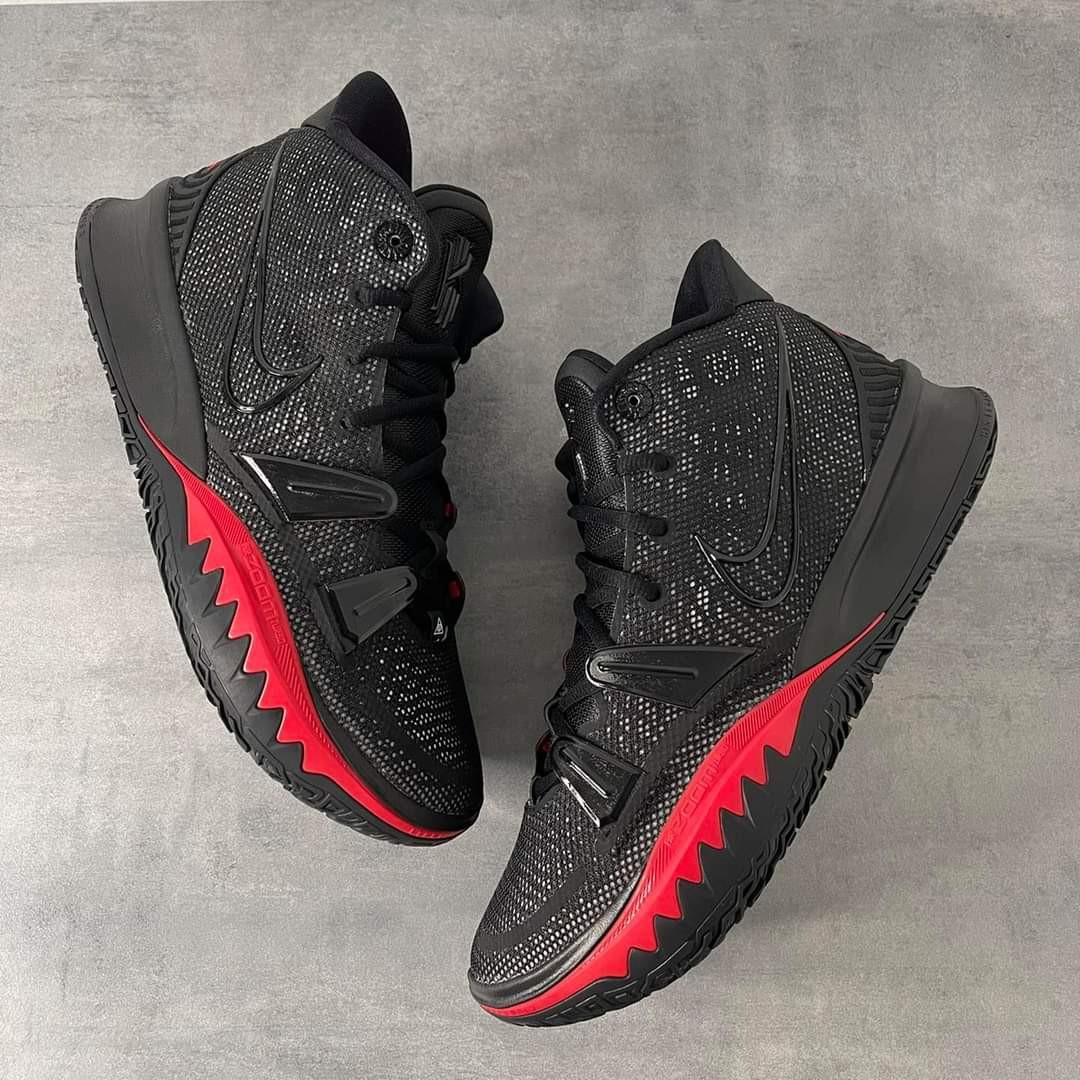 kyrie 7 bred