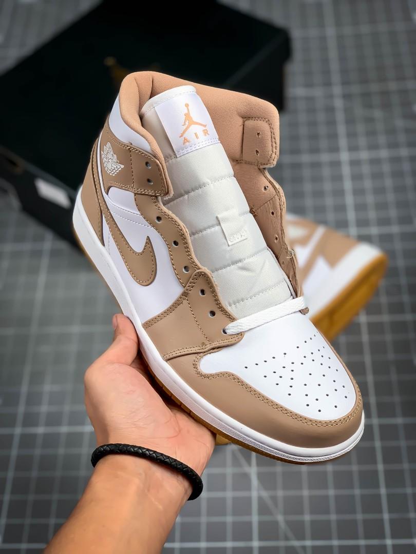 tan gum 1s