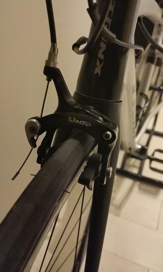 Selling Roadbike trinx swift 2.0 Sports Equipment Bicycles
