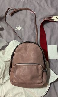 （分類：）位於 。 由 brownwhitebb 提交（商品編號 1120560132，圖片 1）。簡介： 。