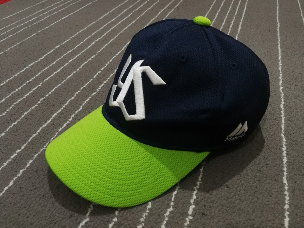Yakult swallows cap sale