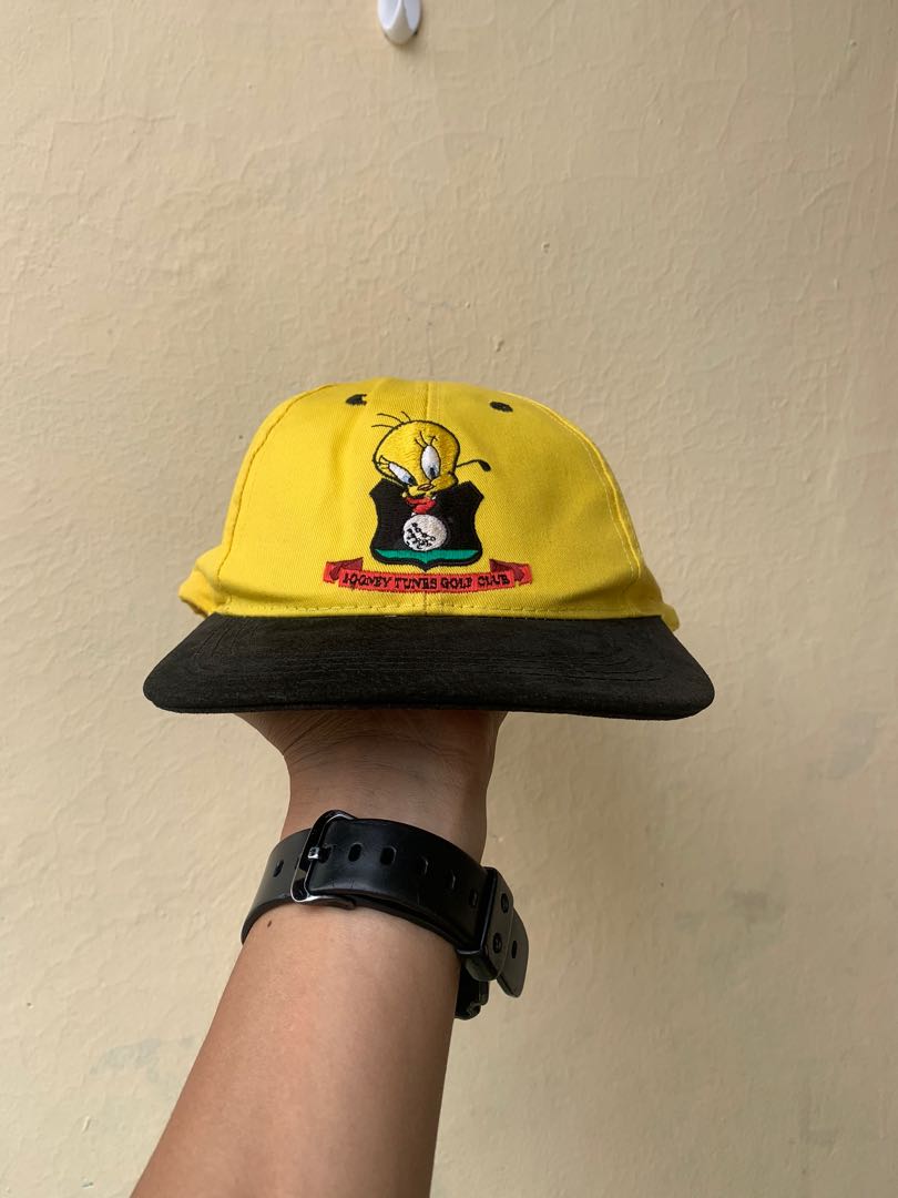 Tweety cap, Fesyen Pria, Aksesoris 