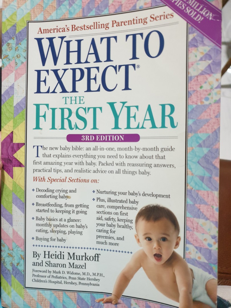 What to expect the first year Parenting Book, Hobbies & Toys, Books