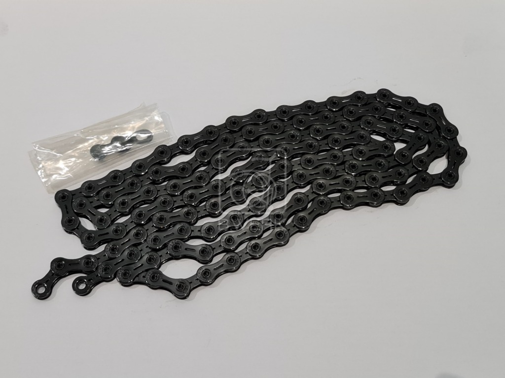 Ybn shop black chain