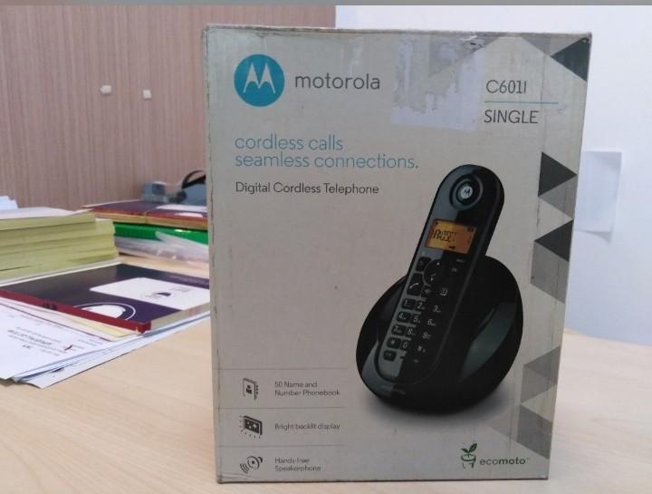 50 OFF MOTOROLA C601i DIGITAL CORDLESS PHONE, Computers & Tech, Office