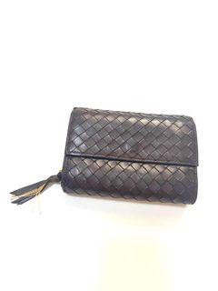 💯 Authentic Bottega Veneta tri-fold wallet