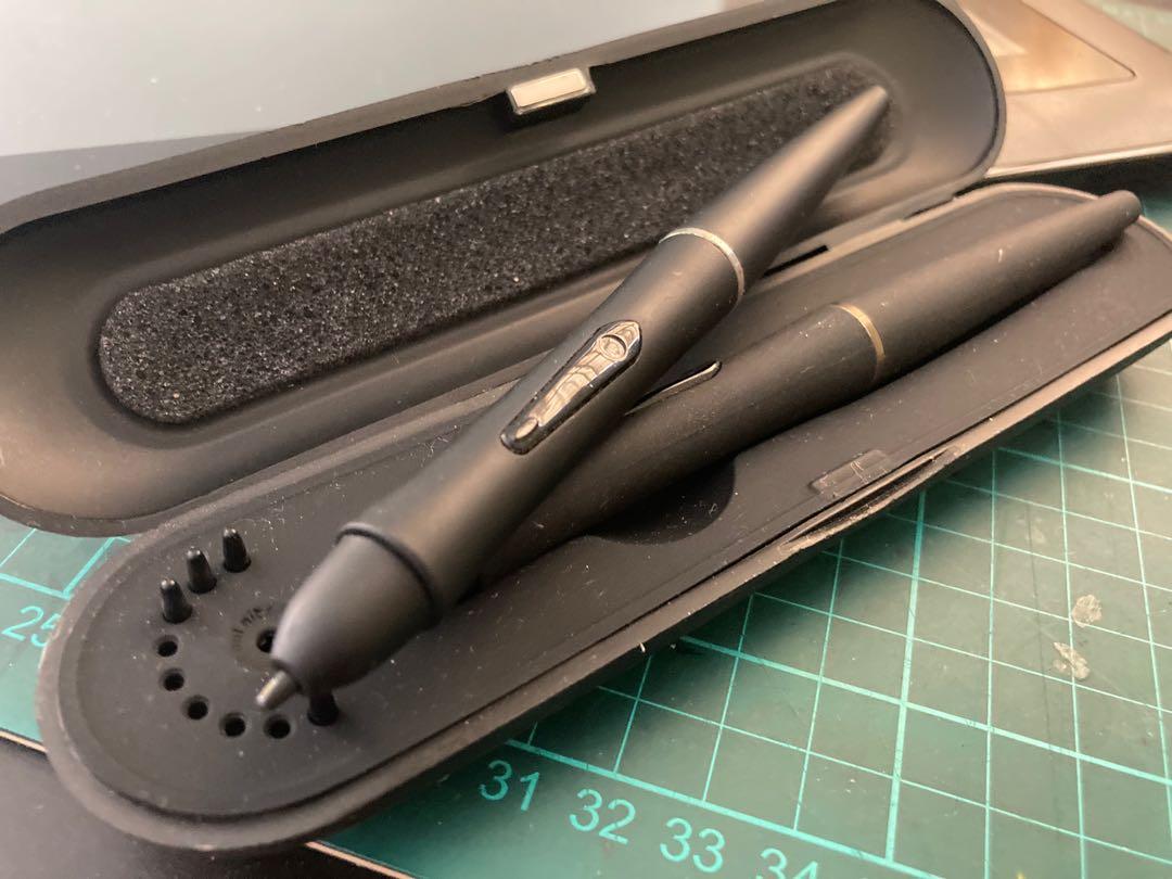 ARTISUL D13 screen (digital art board ), Computers & Tech, Parts