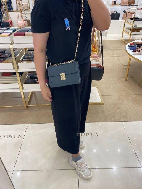 Furla dixie shop mini crossbody