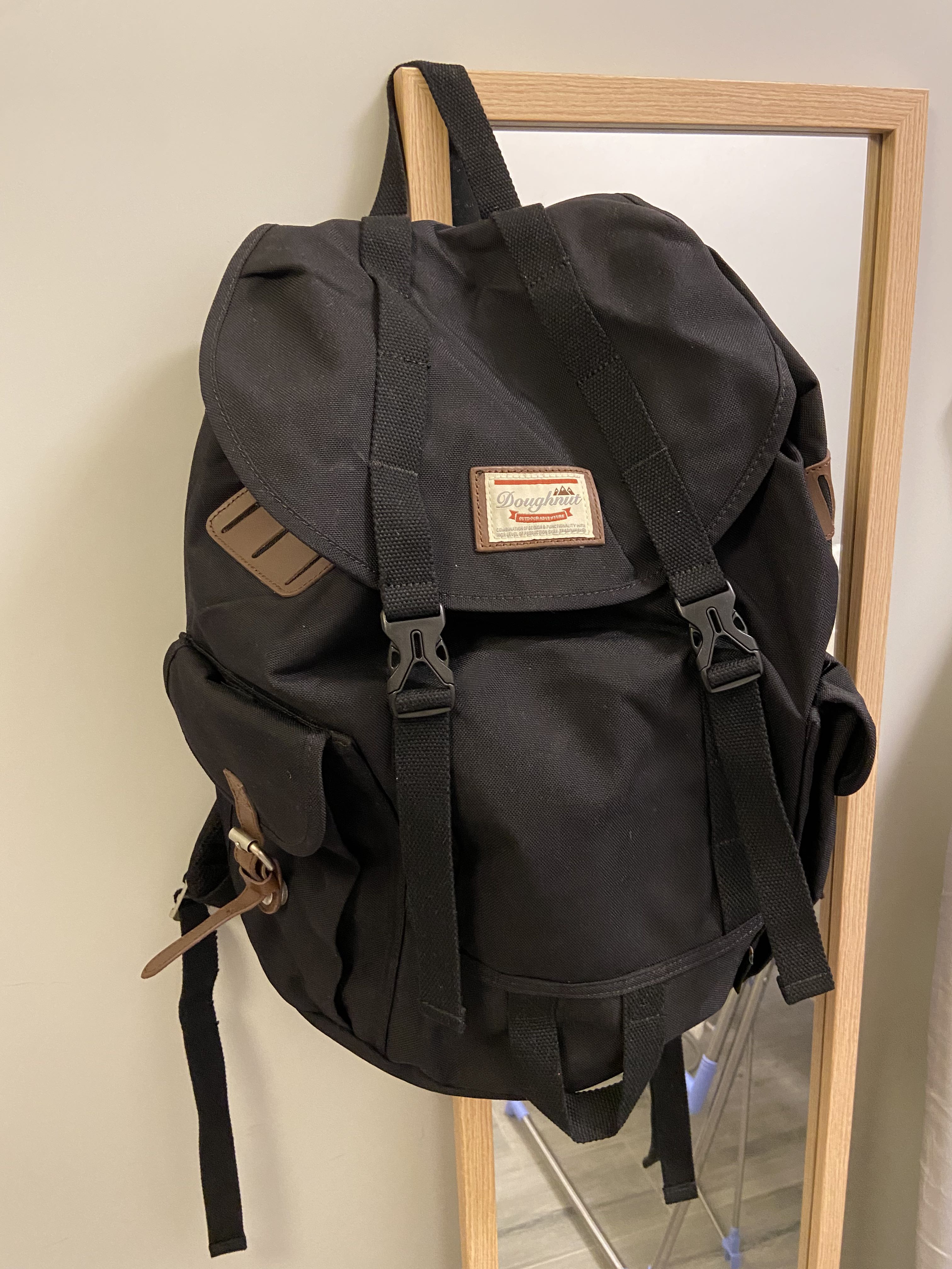 Doughnut woodland backpack hot sale