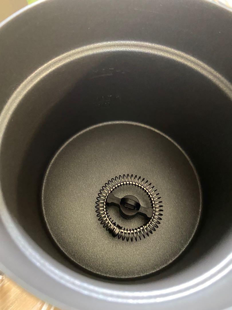 Bialetti electrical milk frother, TV & Home Appliances, Kitchen