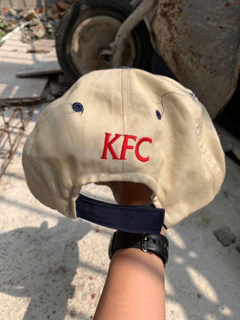 Cap Kfc Vintage 2004 Fesyen Pria Aksesoris Topi Di Carousell