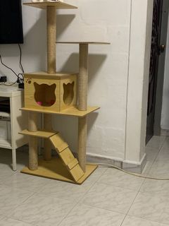 (Category: ) located in . Submitted by lynnyus89 (Listing ID 1117192450, Image 1). Description: .