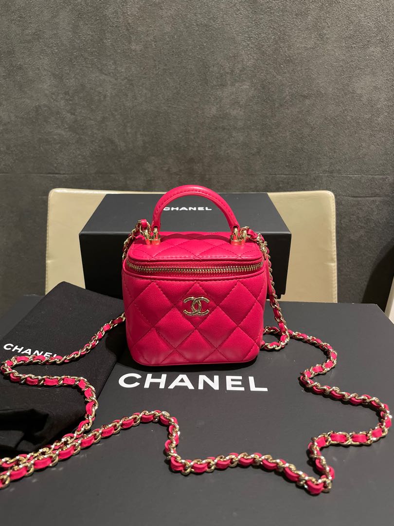 Chanel 21A Mini Vanity Top Handle with Chain Hot Pink