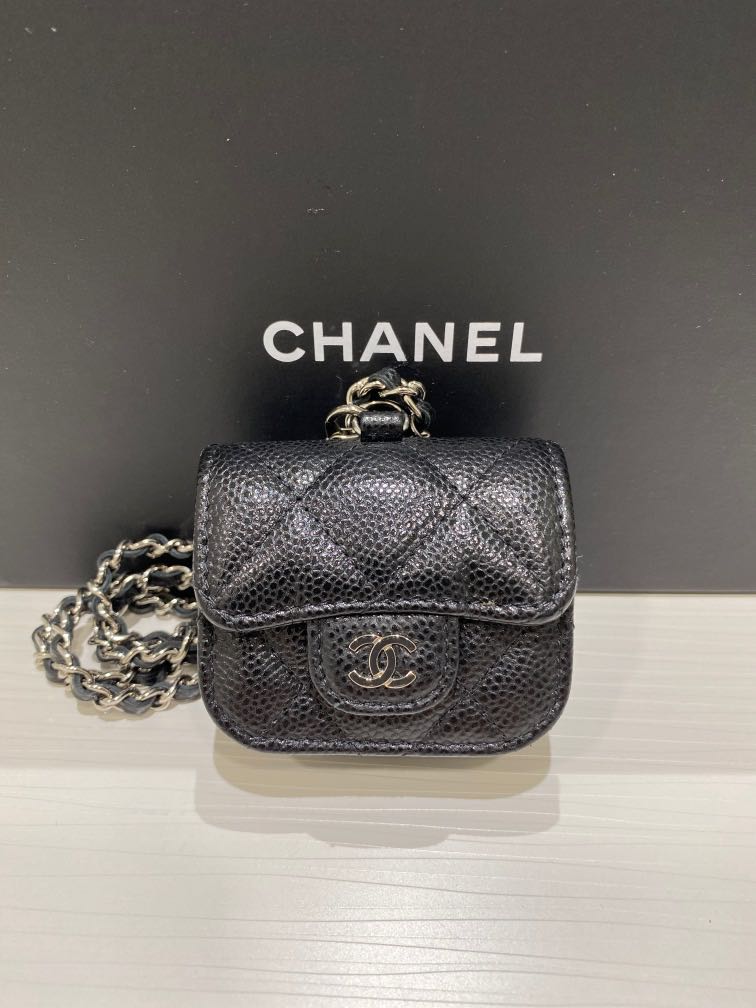 Chanel Heart Clutch With Chain 22S Mini Black Lambskin