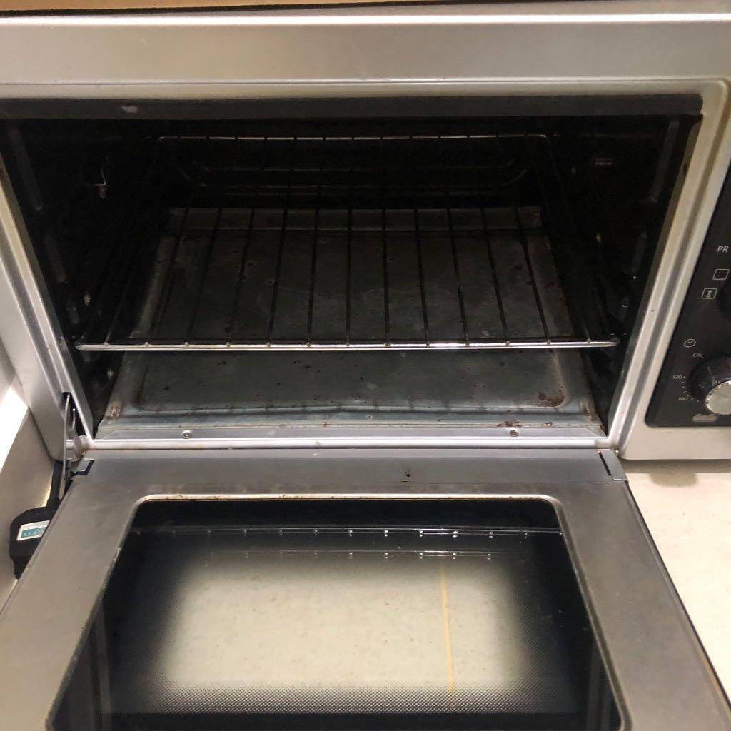 Delonghi Oven EO4055, to be repaired, TV & Home Appliances, Kitchen