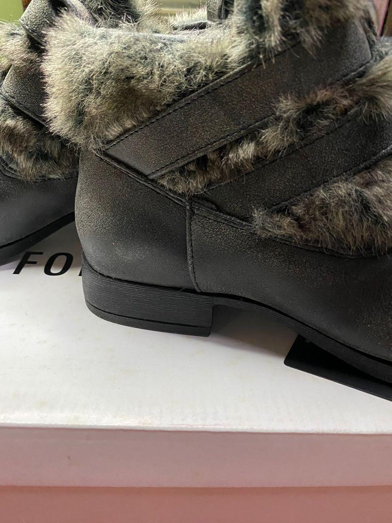 Forever 21 Faux Fur Boots Women s Fashion Footwear Boots on Carousell