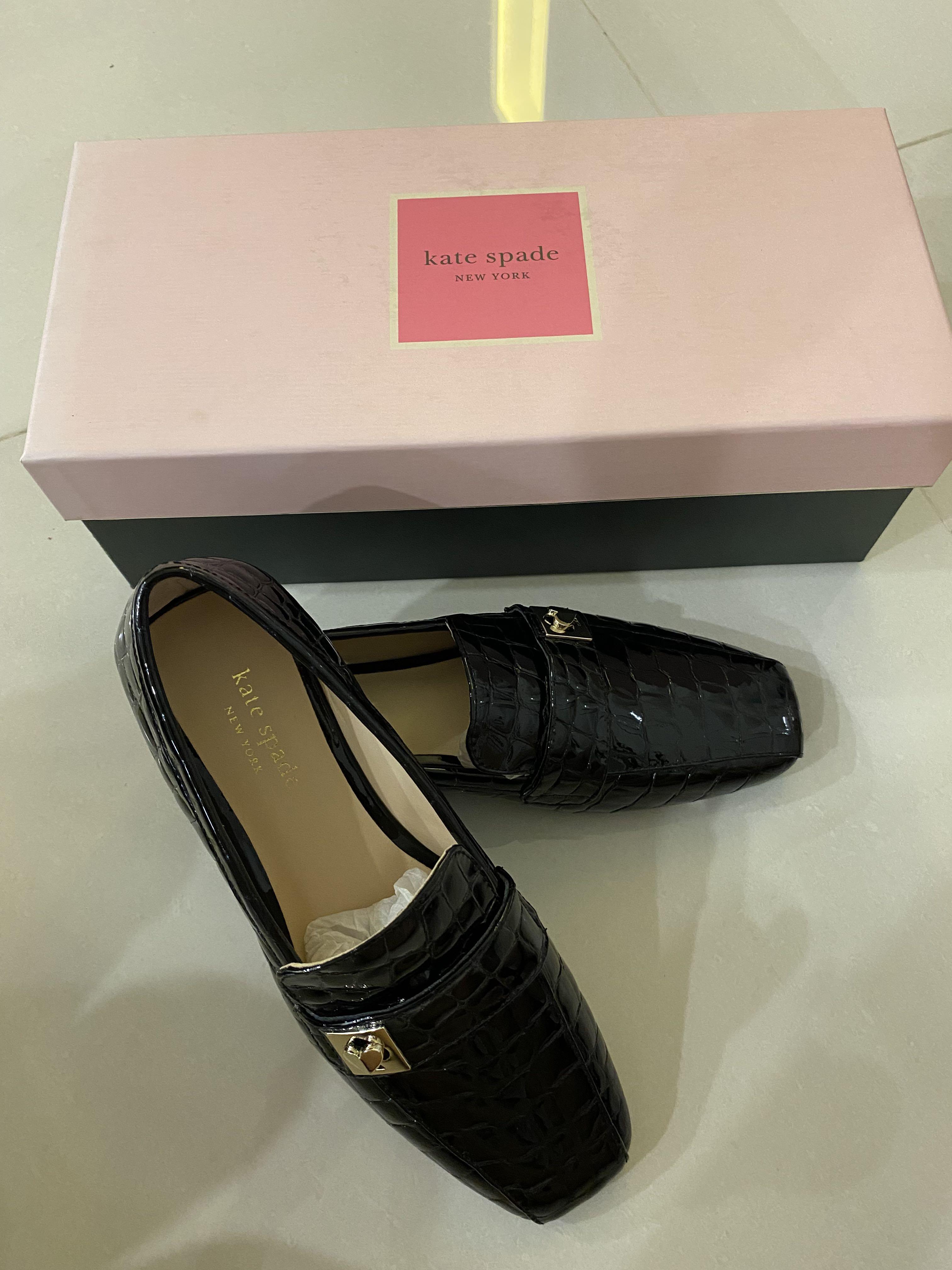 Kate Spade New York Darien Loafer Black Croc Embossed Patent Leather Flat,  Women's Fashion, Footwear, Loafers on Carousell