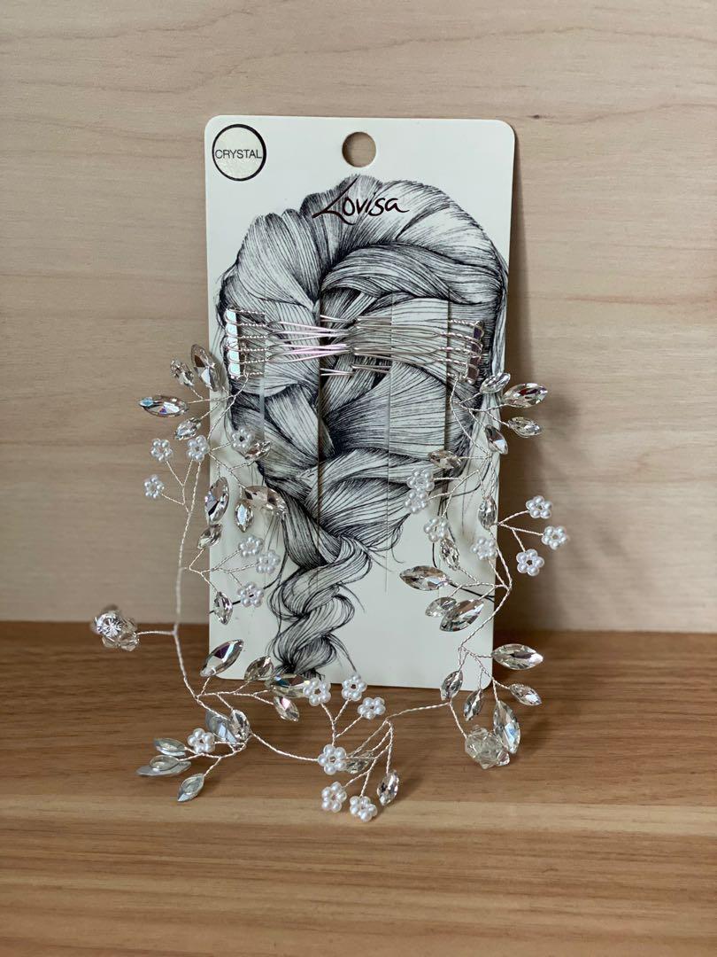 Lovisa Bridal Hair Accessory Pearl Leaf Hair Vine Women s Fashion Watches Accessories Hair Accessories on Carousell