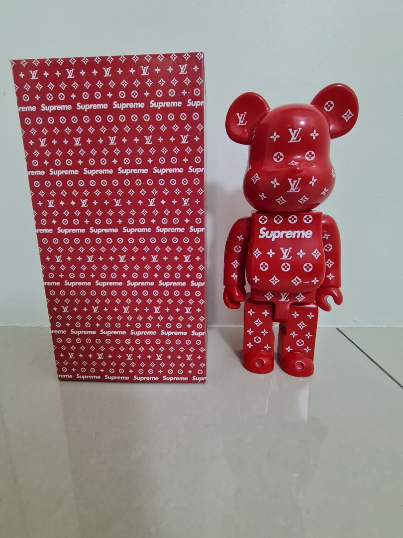 Lv Supreme Bearbrick 400%, Hobbies & Toys, Collectibles