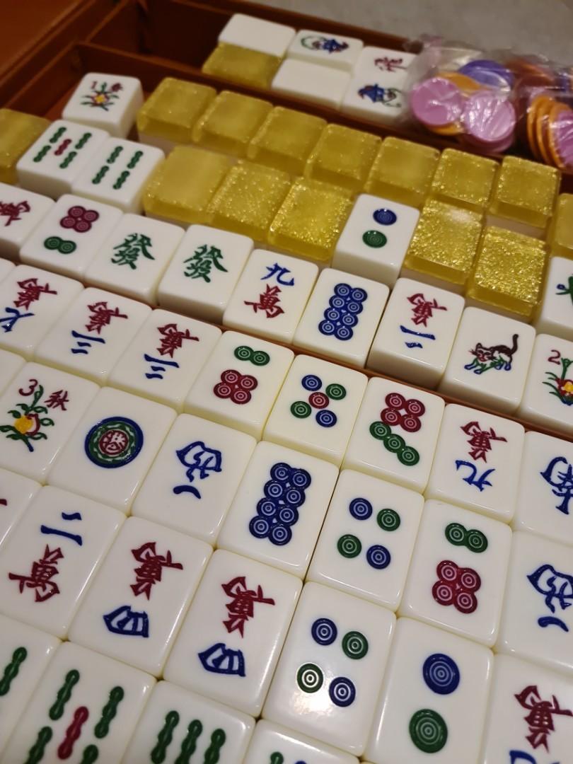 Mahjong Set with Table, Hobbies & Toys, Toys & Games on Carousell