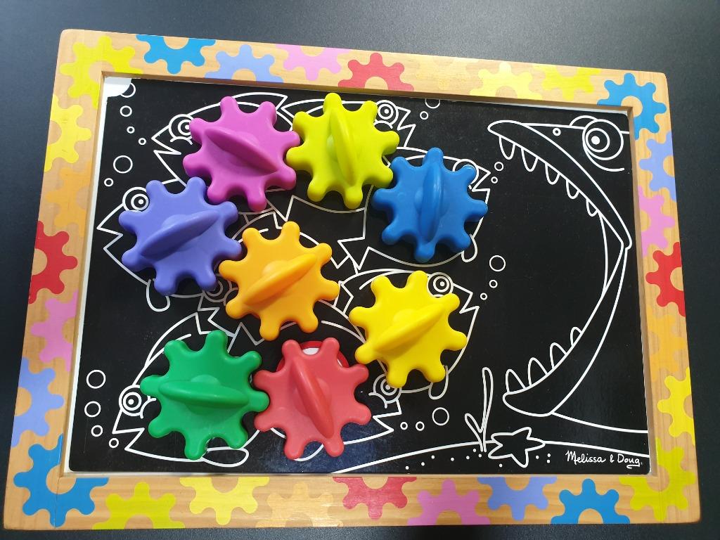 Switch and spin sales magnetic gear board