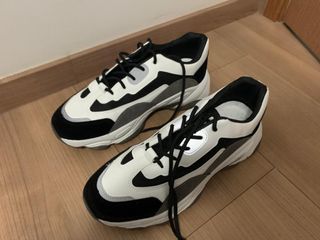 (Category: ) located in . Submitted by teikmunwong (Listing ID 1117090755, Image 1). Description: .