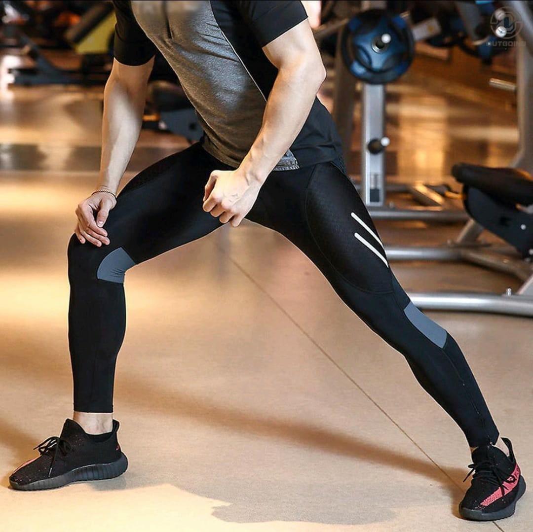 Padded Cycling Tights, Men's Fashion, Activewear on Carousell