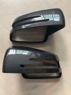 Mercedes Benz W176 B180 C180 E200 C218 W246 W204 W212 W221 C117 X204 X156 A B C E S CLA GLA GLK AMG Style Gloss Black / Carbon Fiber pattern mirror cover