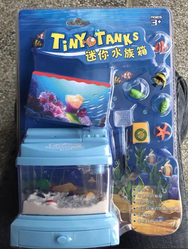 Tiny tanks store aquarium toy