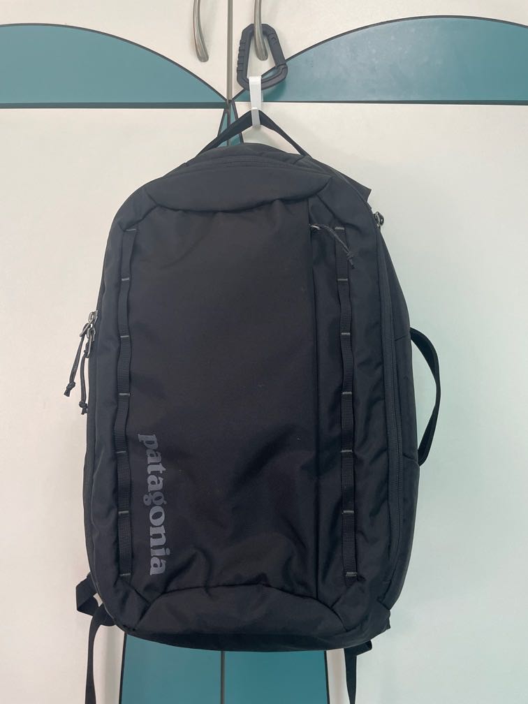 Patagonia Tres 25L Convertible Backpack Men s Fashion Bags