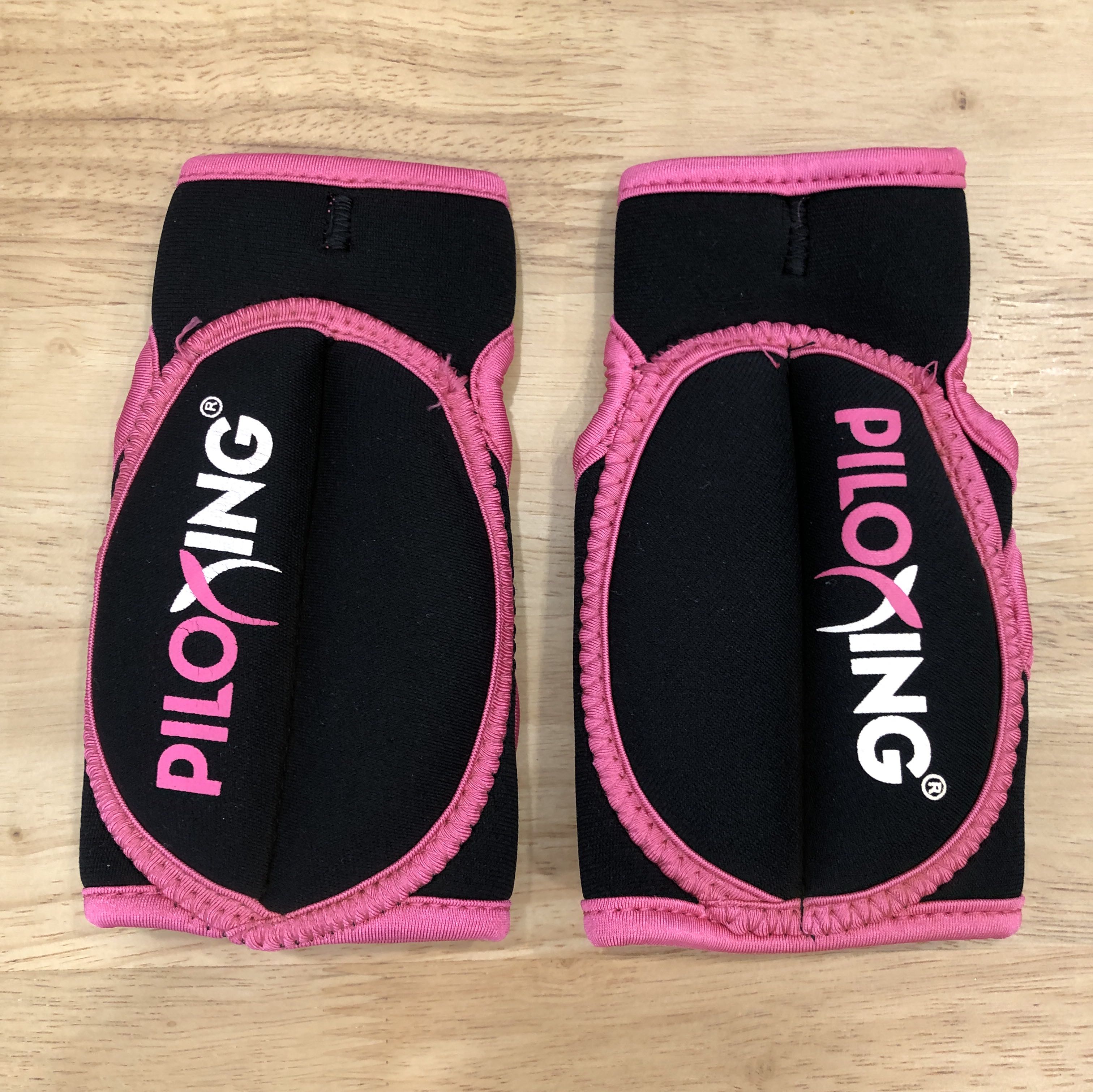 Piloxing gloves 2024