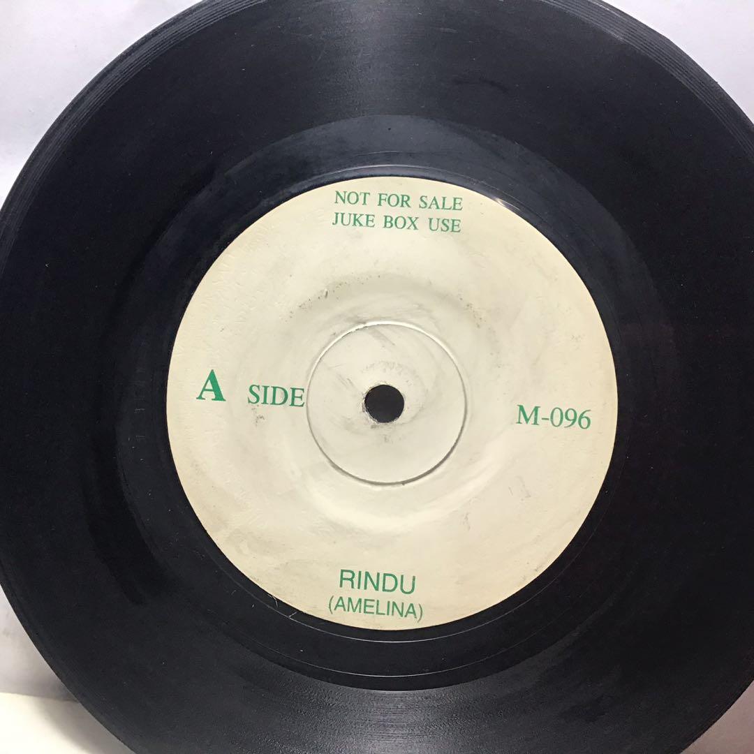 Piring Hitam Melayu Spring Amelina Oop 7 Jukebox Promo Single Anubis 7 Inch Vintage Vinyl Malay Pop Music Media Cd S Dvd S Other Media On Carousell
