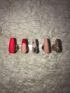 (Category: ) located in . Submitted by zizilex (Listing ID 1117169838, Image 1). Description: .