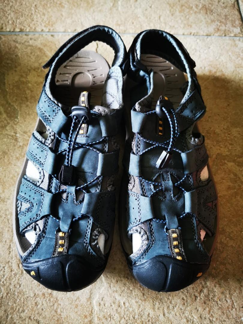 Sandals (Covered Toe), Men's Fashion, Footwear, Flipflops and Slides on