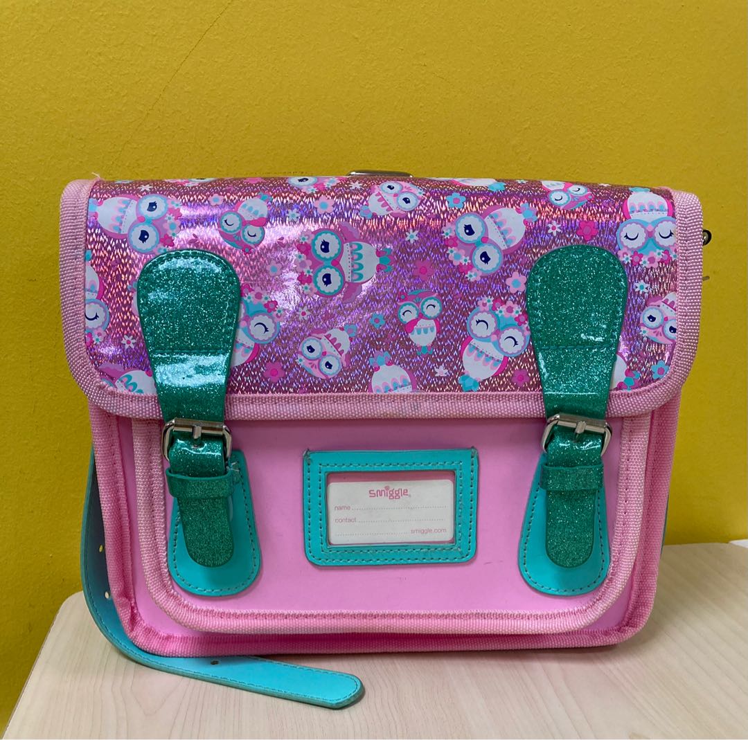 smiggle satchel