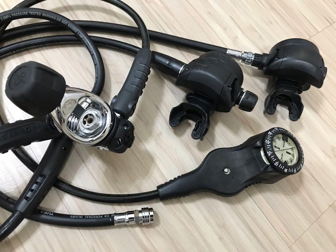 SCUBAPRO MK25 一級頭 S600 二級頭 R390 備二 三用錶 9成新 1年保固 潛水調節器, 體育器材, 健身用品, 舉重和 ...