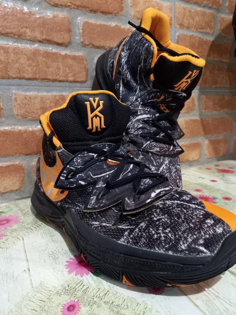 Kyrie top v taco